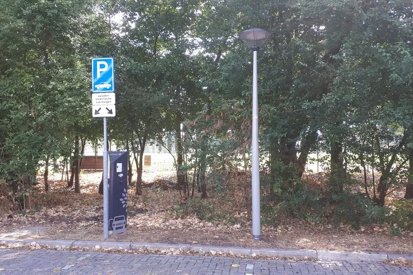 laadpaal1