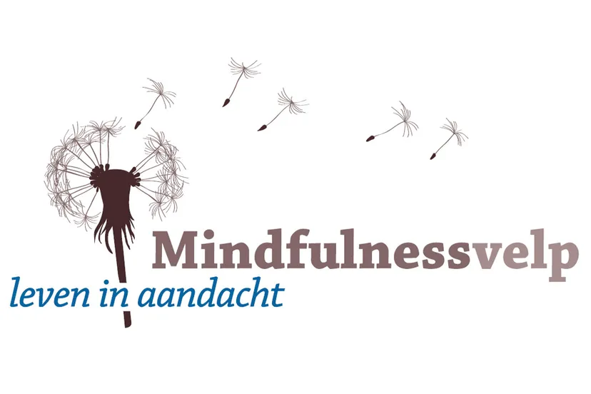 logo carolien aarnink