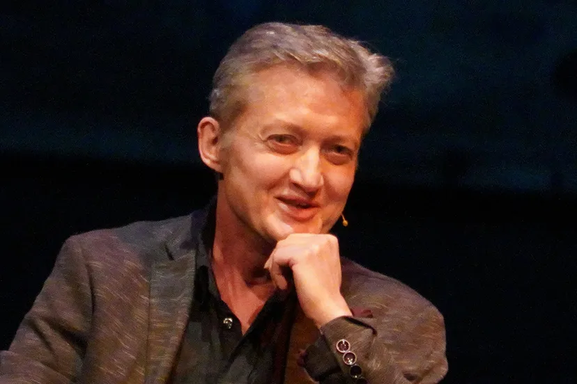 maxim februari gerard mont