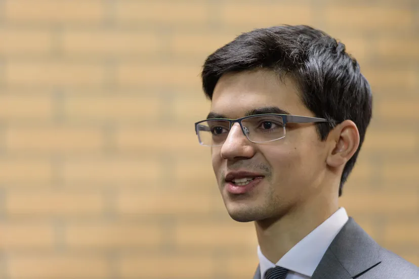 meet and greet en simultaan met anish giri alina lami