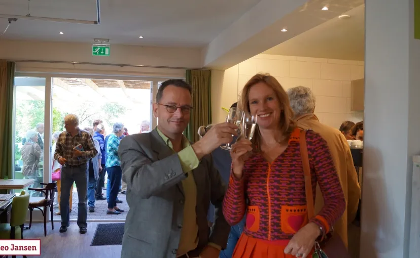 mf22uo0e15lp5di6tovb5fjmg emmastraat 035