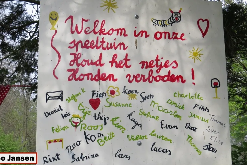 mndbsmxd1rpwogahsp6cgvt5l 2014 04 05 rietganssingel opening speeltuin 002