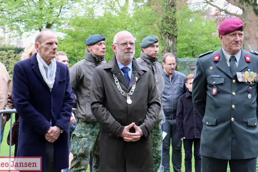 mooie en plechtige herdenking van de bevrijding van dieren 79 jaar geleden 2024 1