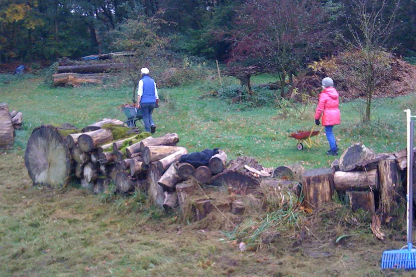 natuurwerkdag zwembad beekhuizen