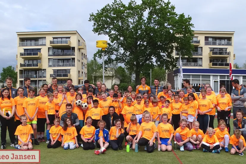 nederlands korfbalteam geeft clinic bij rheko 2023 1