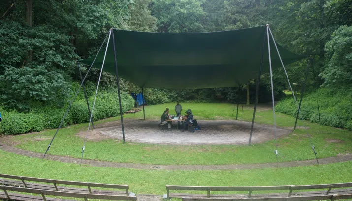 nieuwe podiumvloer in openluchttheater de pinkenberg velp