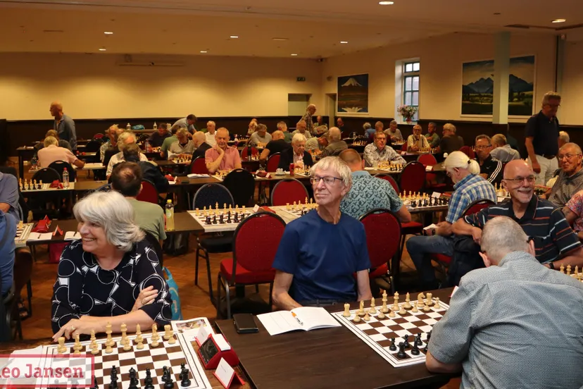 nk schaken voor senioren en veteranen viert 50 jarig bestaan met jubileumboek 15 07 2024 1