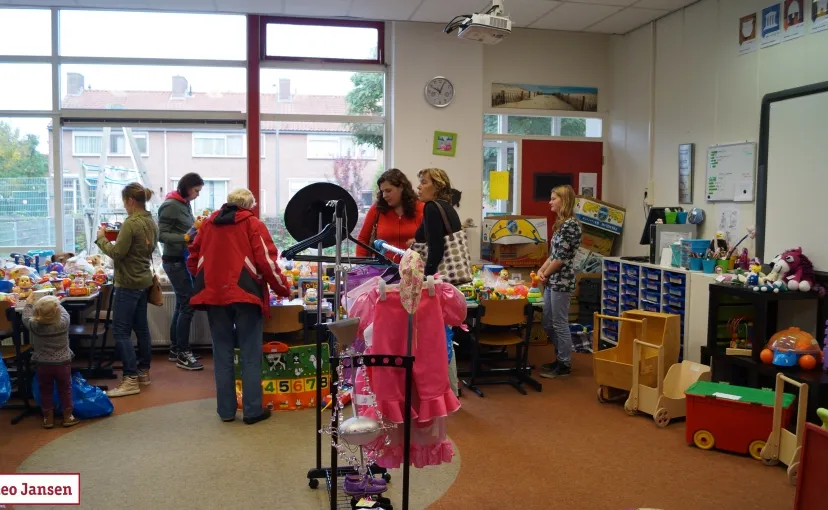 nmmak5c4weqgzap7bti57lp15 korte wal 001