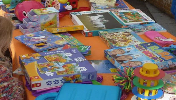 o9ja4ks4jyy3rroxfkvg3ywah rommelmarkt 638x510