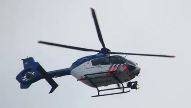 ojw131124femouqzghffz0a46 politiehelikopter