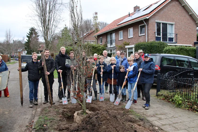 persbericht bewoners maken pinkenbergseweg in velp nog groener