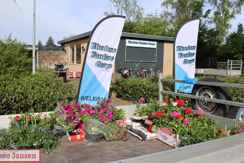 planten bloemenactie rhedens fanfare corps 2024 1