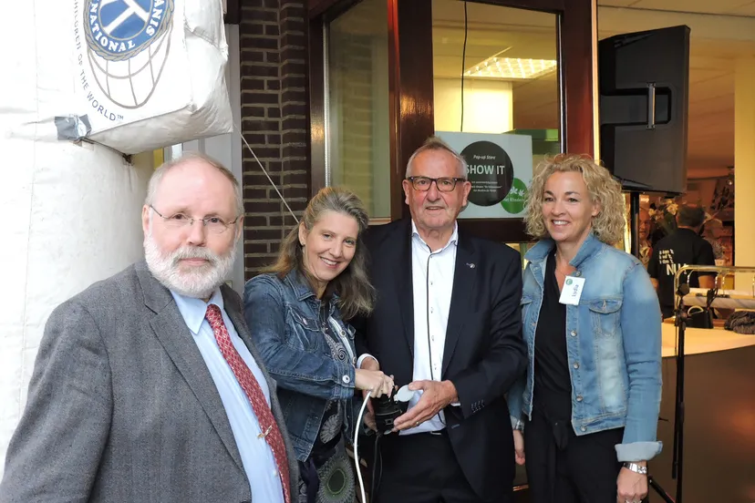 pop up store show it vincent leerling het rhedens de tender