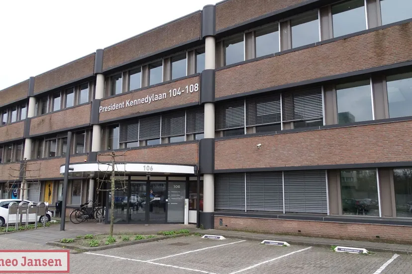 pr kennedylaan 108