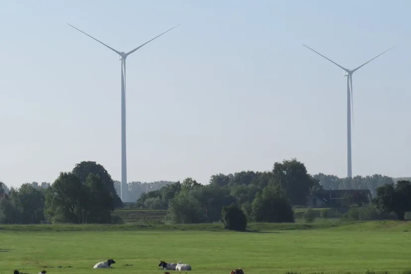 r7pbuc4uhkwddg9af7zp10s06 windmolens1