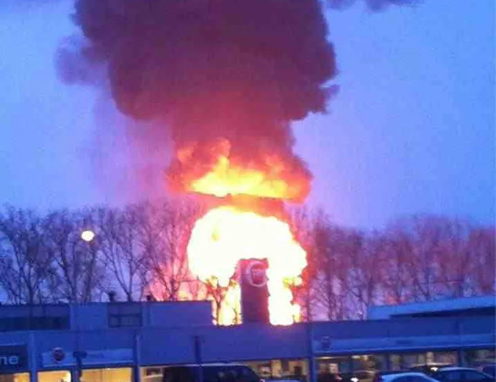 r7poxiedifhfrw6uve8vkv5do 203708