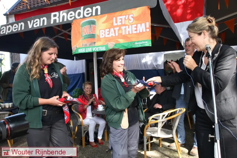 r8zugu5tbkreuq4y2aq78fq3i 140621 schaapscheerdersfeest 014