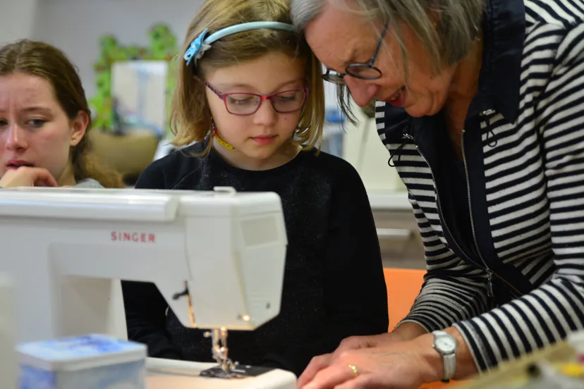 repaircafe rhedense schooldag van de duurzaamheid