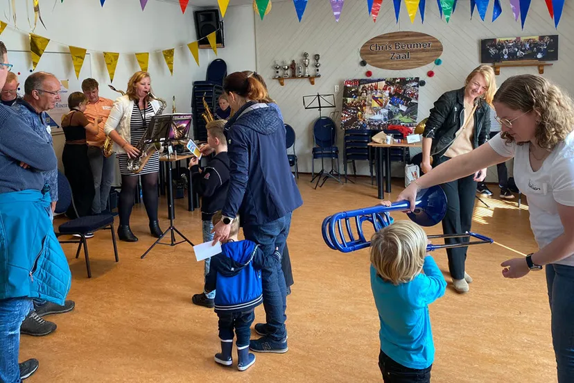 rhedens fanfare corps muziek tuin