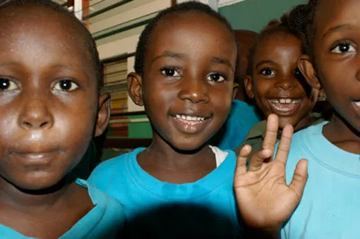 rlndeji024saf84cy14uux2va school afrika