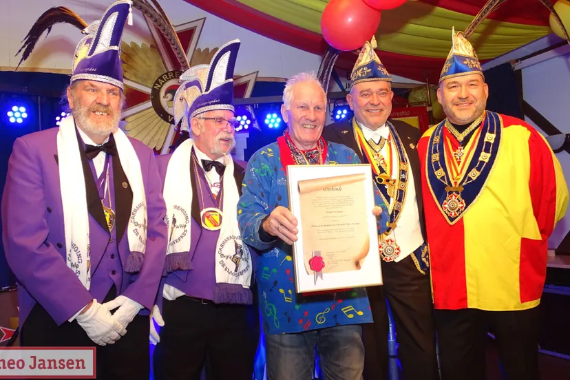 roel zaaijer drager van het grootkruis in de orde van het velpse narrenrijk 23 02 2020 00
