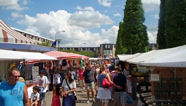 se4hn72vf13j5fu7nf8eu59at jaarmarkt 1