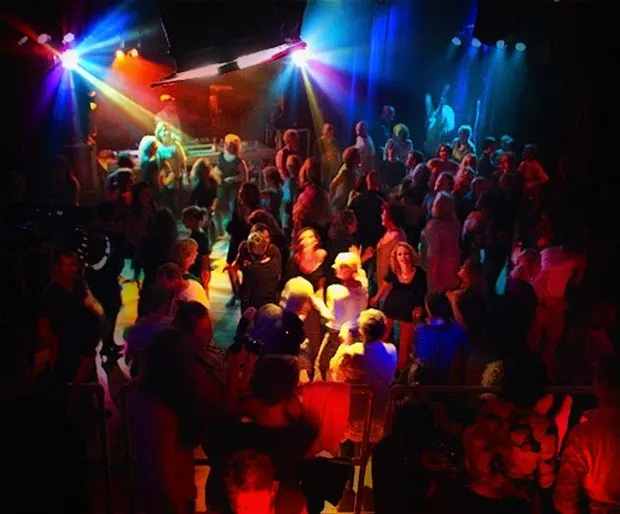 sfeerbeeld velps dansfeest 2