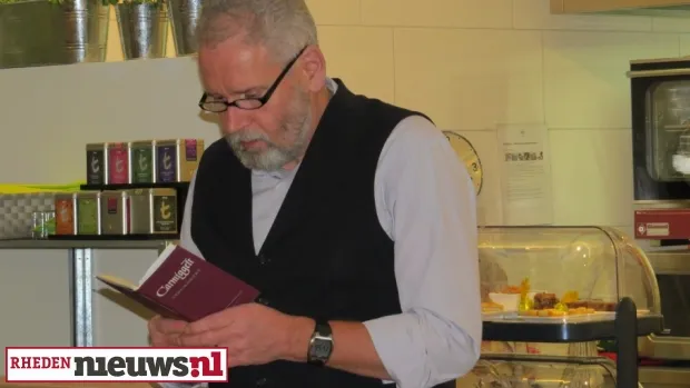 srkoowb2r2ak16f9dttbk15ga 2013 11 30 carmiggelt kronkelmarathon velp000