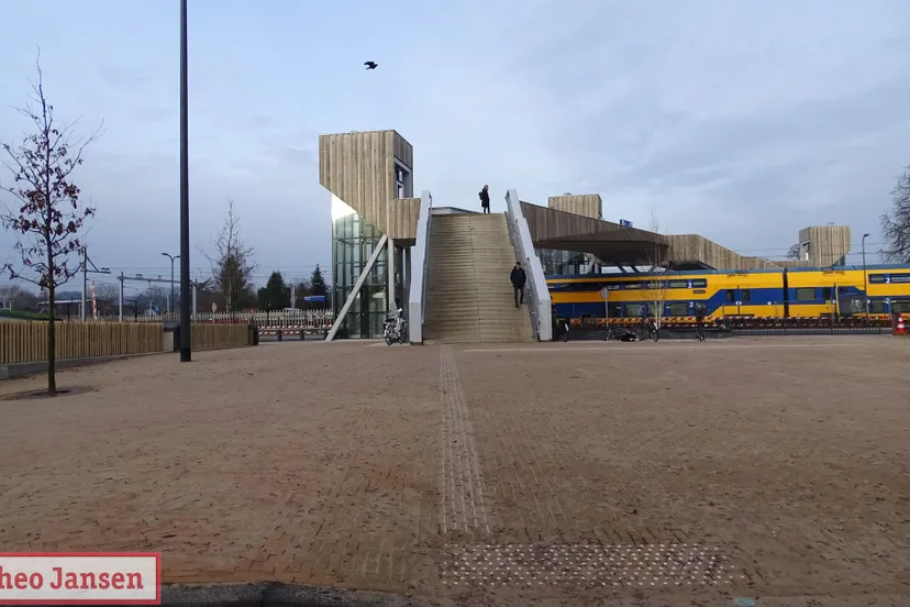 stationsplein busstation traverse dieren 22