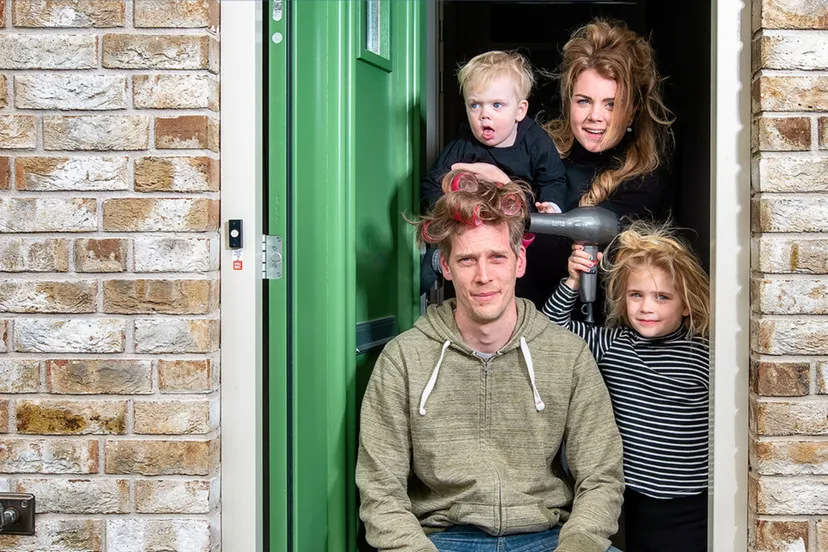 thuis nederland in coronatijd ton bennemeer