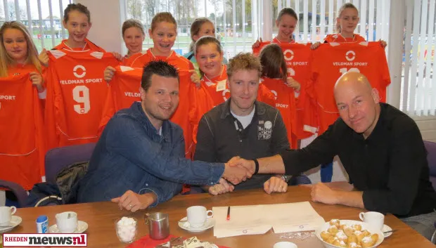 tiu9nnubz7hlk4gc5o9j35fjm dvov veldman 20131130 2