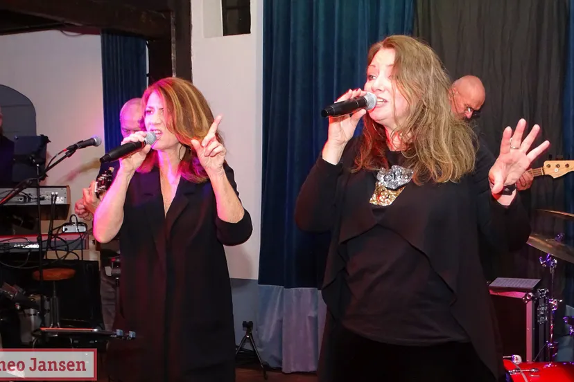 try out bij sunday live cafe in de peerdestal te ellecom 2022 1