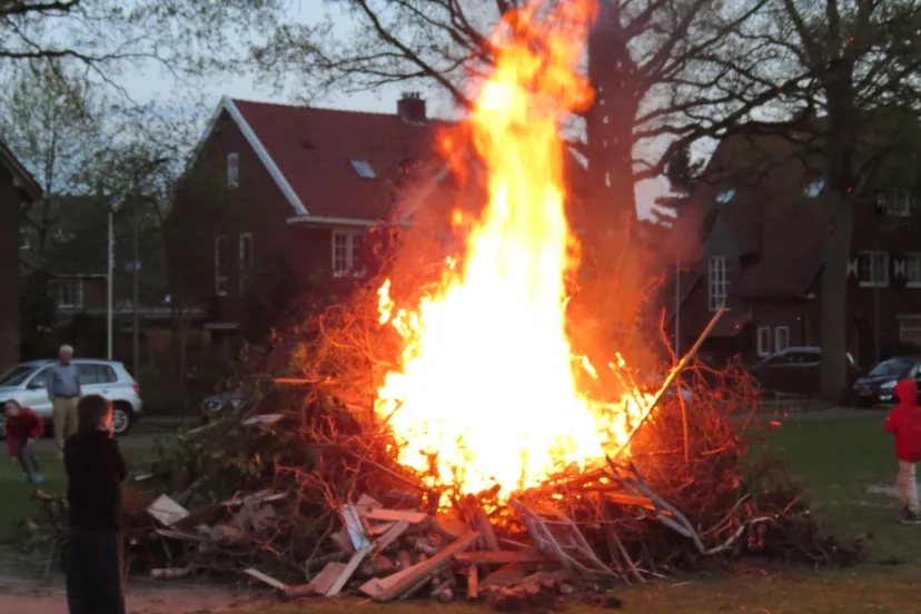 u6gqx2ppx7o6emc6b6s1snniy 2014 04 20 burg