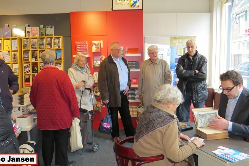 ucr05afzspzxicffkr3rkrsj5 2014 03 15 emmastraat taxatiedag boeken jansenfeijter 003
