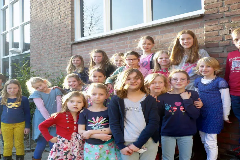 usanimi1rj9vwkp9ur55grlpm koor