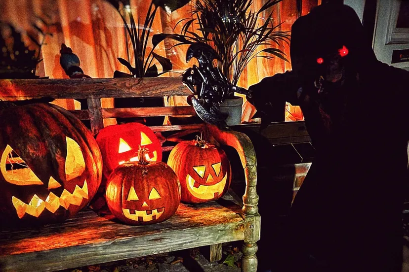 versierd halloween huis foto nienke hoogstraten