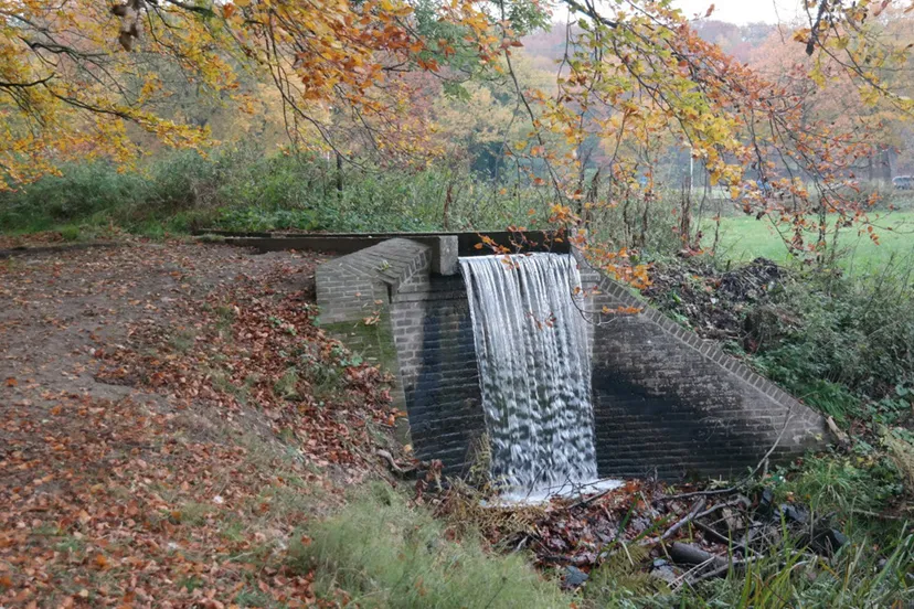 waterval in beekhuizense beek