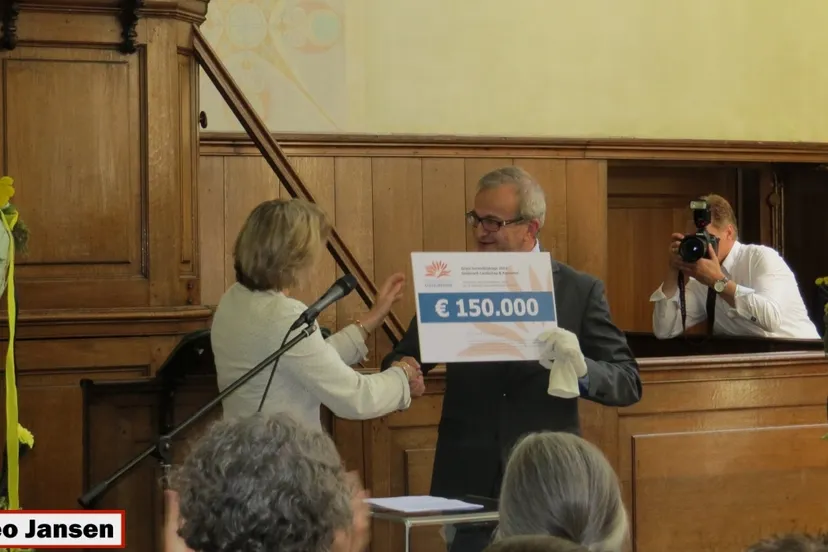 wcxjukbtay0fi7zdlr8l41gb1 2014 05 16 rosendael 700 jaar 014