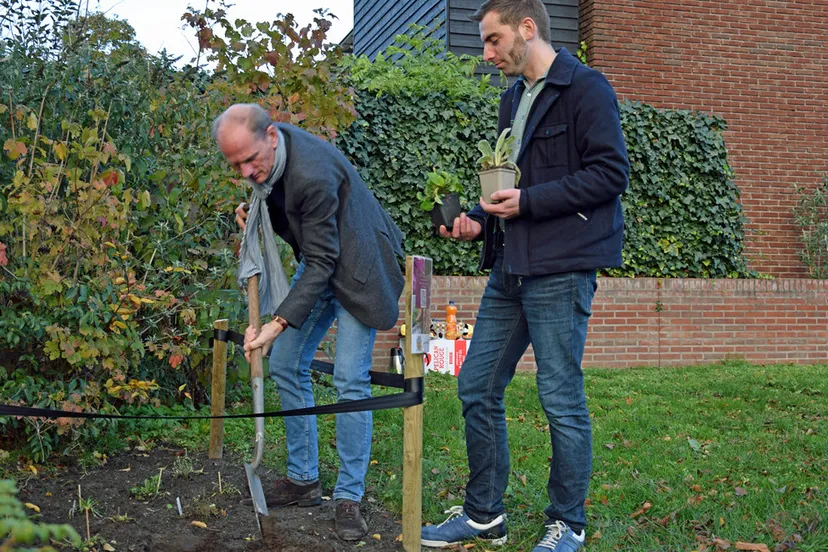 wethouders openen eerste nectarkroeg 1