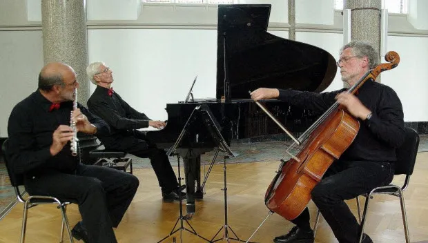 wsjlmbeqza2y8cbm5w4apw5x3 trio nadaillac0