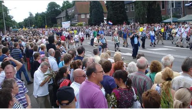 xp9ji37hoge301901axkwnuo6 vierdaagse 2013