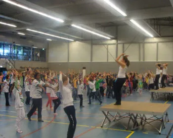 y7ul9tqois3lznlxq2ry9qf8i 221262