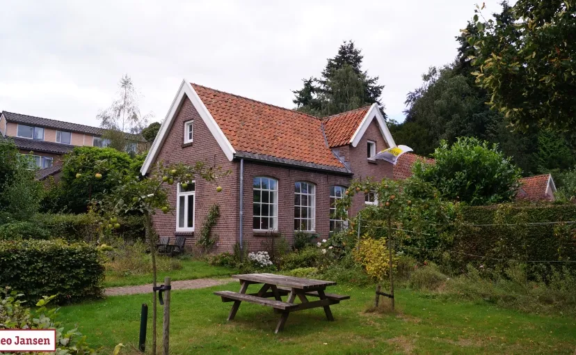 zqklhjsfkobjg88izq74k2twl kleermakerij 001