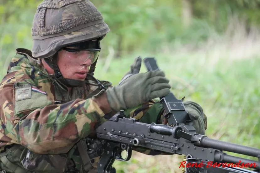 zrhjguem72m2tw54wdb383ilu img4018