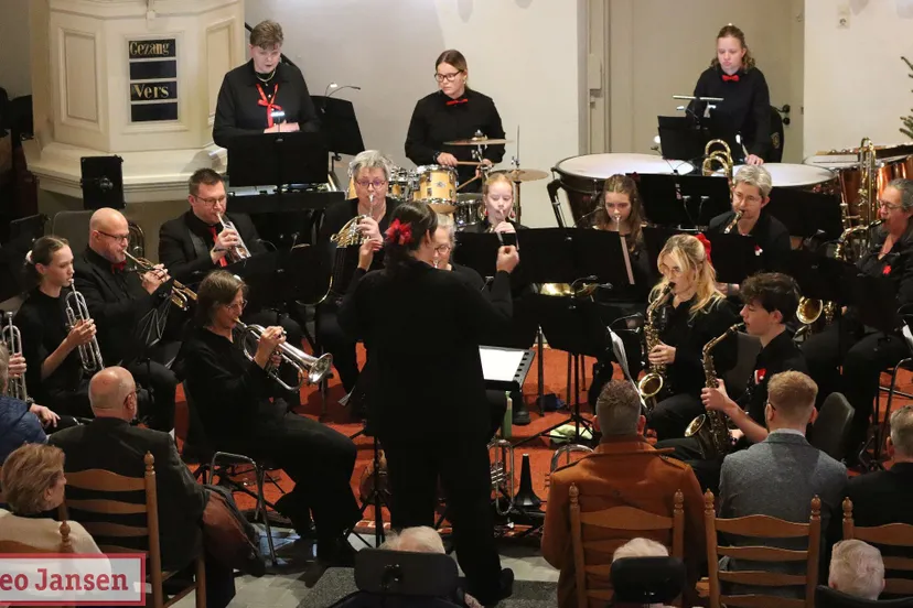 01 veel bezoekers genoten van het kerstconcert wilhelmina spankeren 2024 1