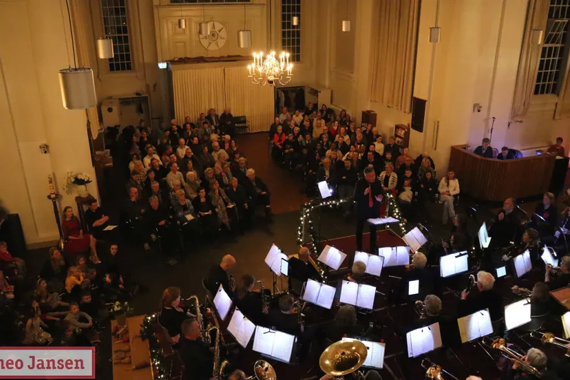 kerstconcert van koninklijke rosendaalsche kapel betovert publiek in velp 13 12 2024 1