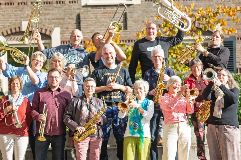 volwassenen leerorkest muziekvereniging wilhelmina spankeren