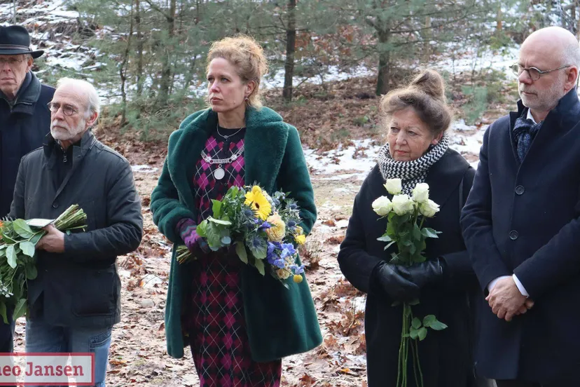 001 herdenking bij de emmapiramide in rozendaal 14 01 2025 1