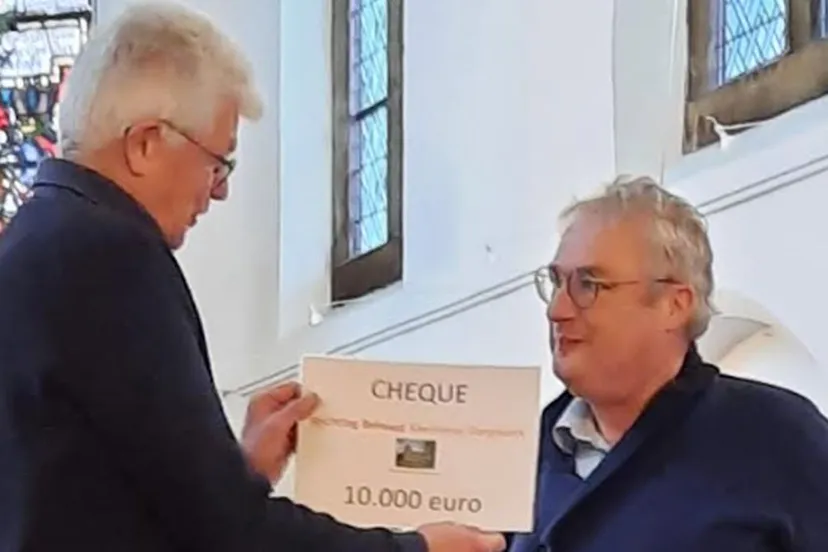 donatie eur10000 dorpskerk rheden