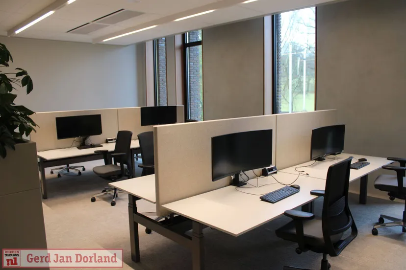 drukbezochte open dagen nieuwe gemeentehuis gemeente rheden 26 01 025 21